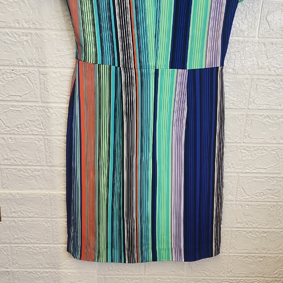 Diane Von Furstenberg Multi-Stripe Short Sleeve Mini Dress - Picture 9 of 10